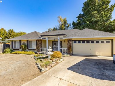 667 Rose Valley Ct, Central Pt, OR, 97502