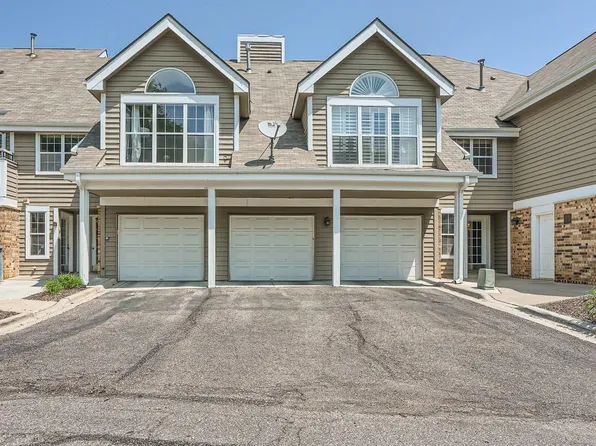6165 Chasewood Pkwy APT 102, Minnetonka, MN 55343