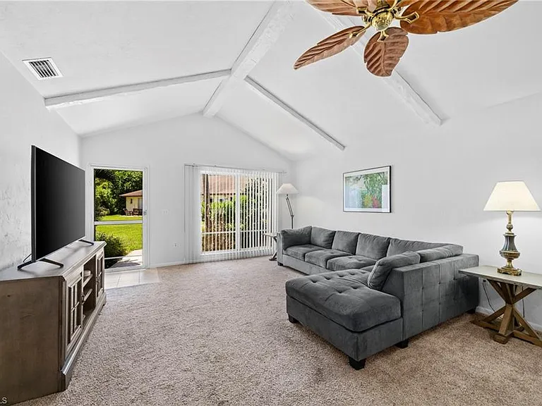 849 Palm View Dr #28 — Photo 3
