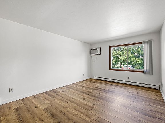 5th image of 5911 Spartan Dr #3