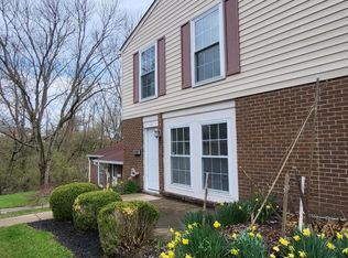 21 Sunnyside Dr #17F, Fairfield, OH 45014