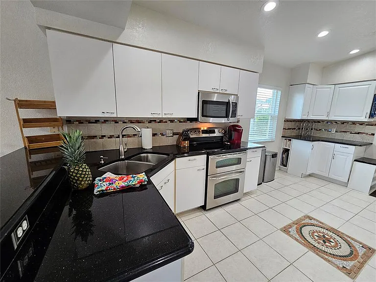 114 Albatross Rd — Photo 15