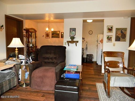 4th image of 4328 Norman Dr SE #0