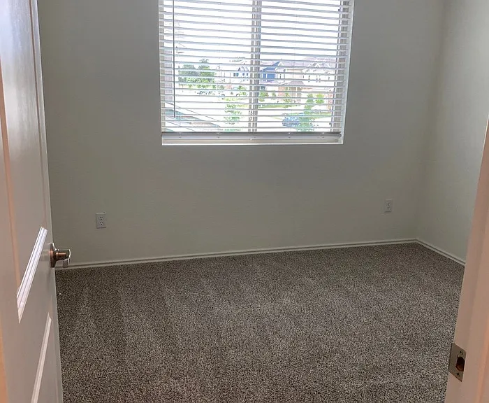 162 Andross Ln #162 — Photo 6