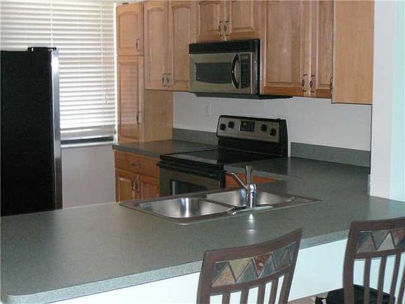 4th image of 10600 S Ocean Dr APT G-2
