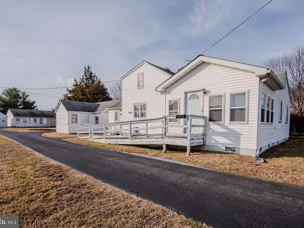 2298 S Dupont Blvd, Smyrna, DE 19977