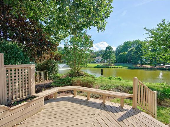 2nd image of 509 Birkdale Ct
