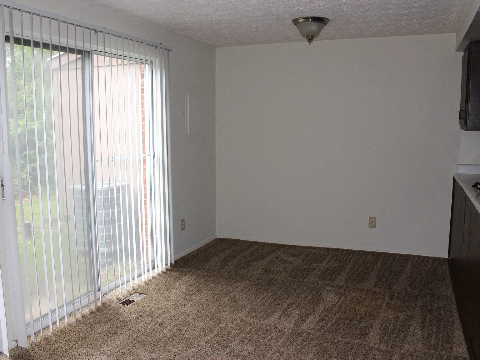 7566 Mount Whitney — Photo 4