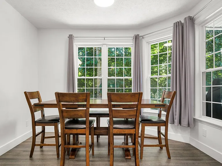 717 Lantern Pl — Photo 21