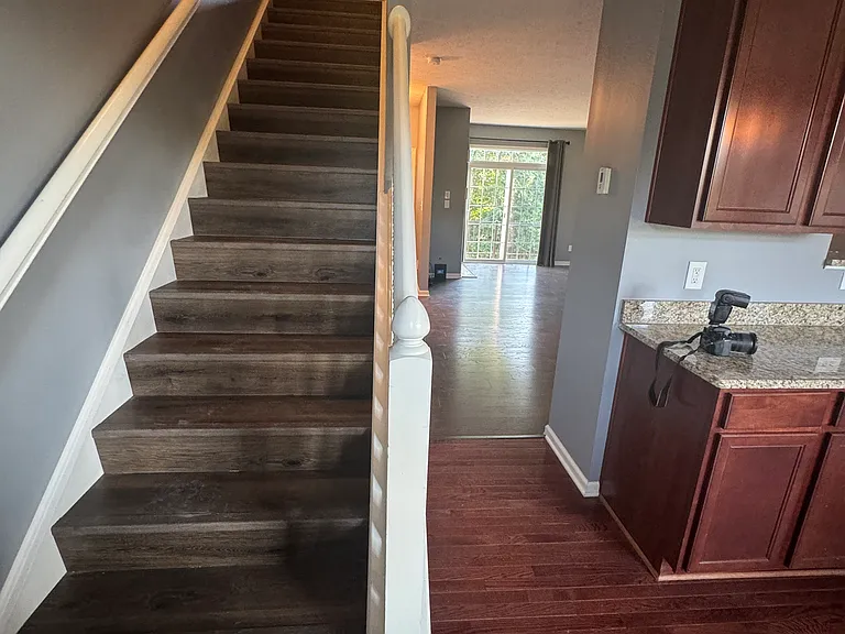 11900 Riley Dr #2 — Photo 24