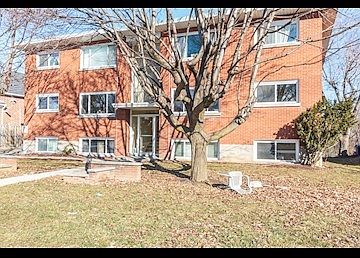 1st image of 120 Clive Rd #4