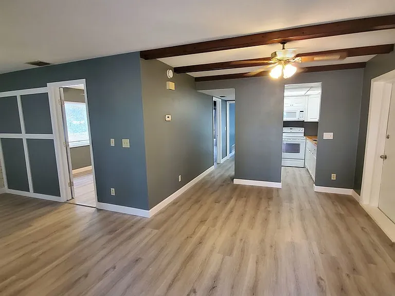 5624 Delaware Ave — Photo 5
