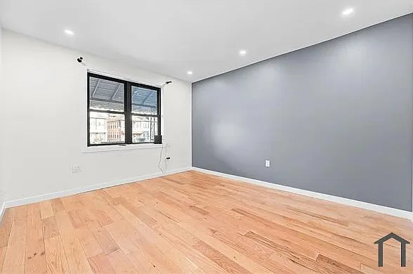 638 Rockaway Pkwy — Photo 2