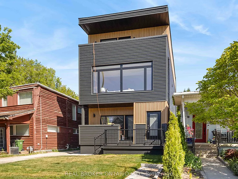 102 Boultbee Ave #B — Photo 3