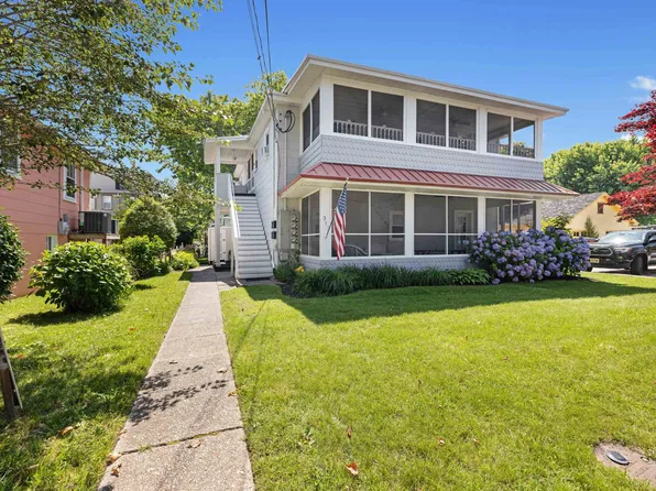 312 Congress St #1, Cape May, NJ 08204