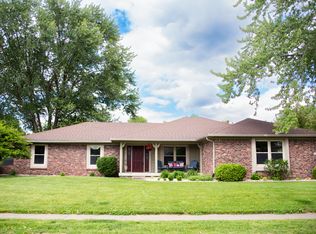 8311 Chateaugay Dr, Indianapolis, IN 46217