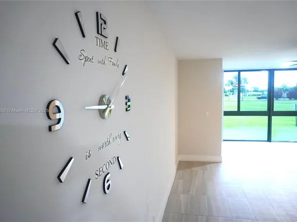 7350 NW 18th St APT 104, Pompano Beach, FL 33063