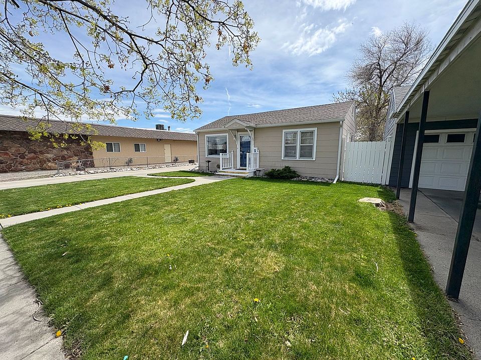 1st image of 1628 Alderson Ave