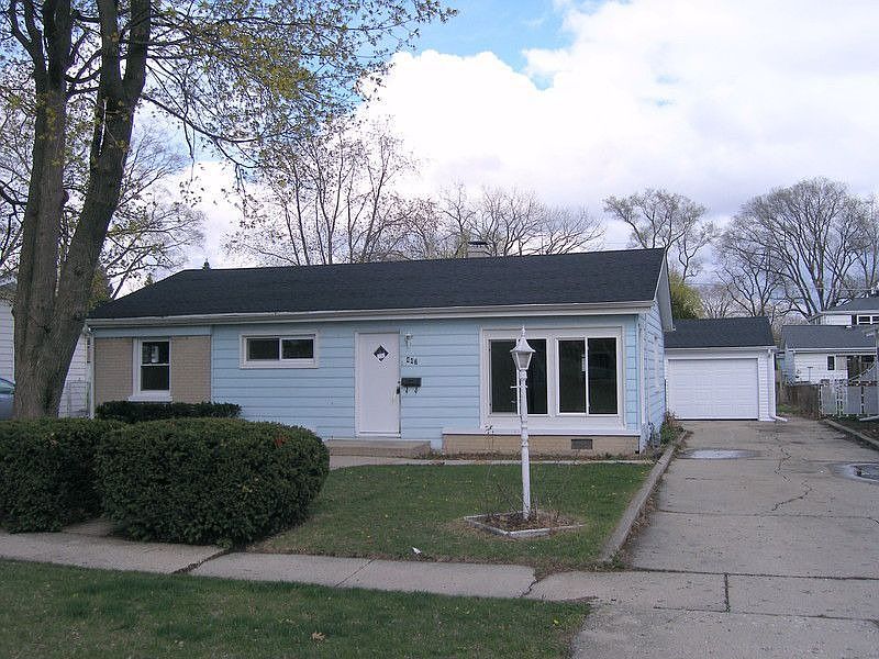 1st image of 447 N Bierman Ave