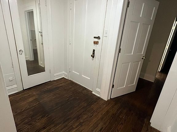 5th image of 6335 N Claremont Ave