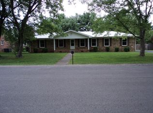 514 Iris Ave, Murfreesboro, TN 37128