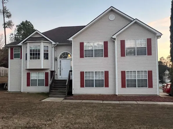 2032 Pleasant Hollow Dr, Lithonia, GA 30058