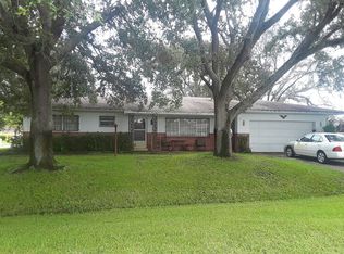 601 SE Preston Ln, Port Saint Lucie, FL 34983