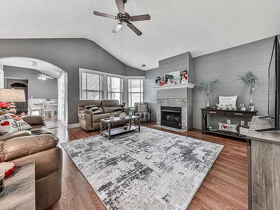 2nd image of 229 Rose Cottage Dr