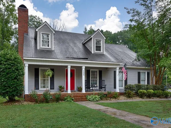 135 Suffolk Dr, Madison, AL 35757