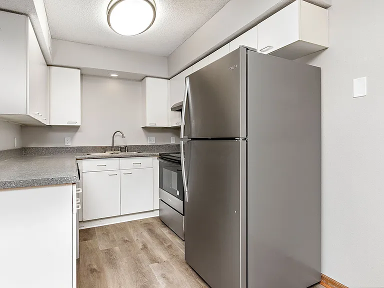 Oak Ridge Park Apartments — Photo 21