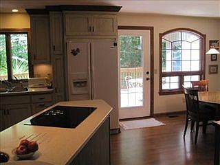2nd image of 17550 Honeysuckle Ln