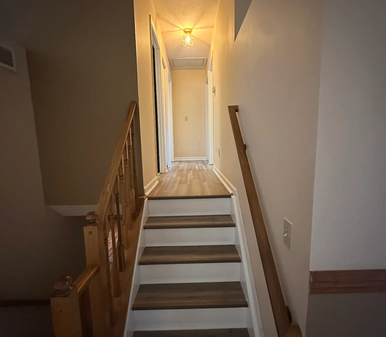 3 bed, 2.5 bath, 2000 sqft, $2,350 — Photo 4