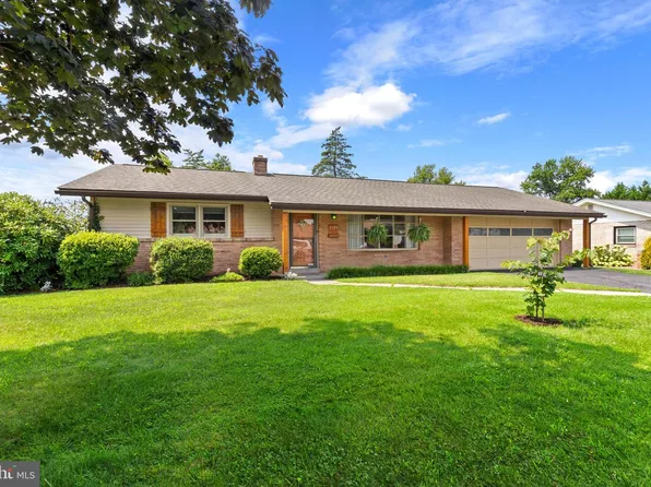 1108 Devonshire Rd, Lancaster, PA 17601