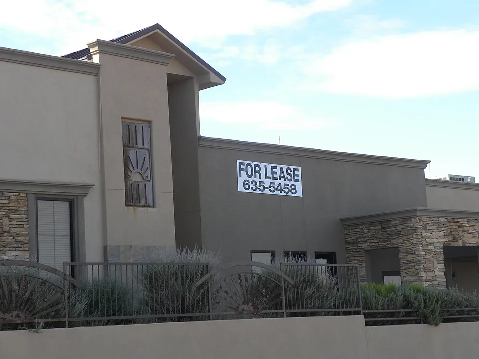 3850 Foothills Rd