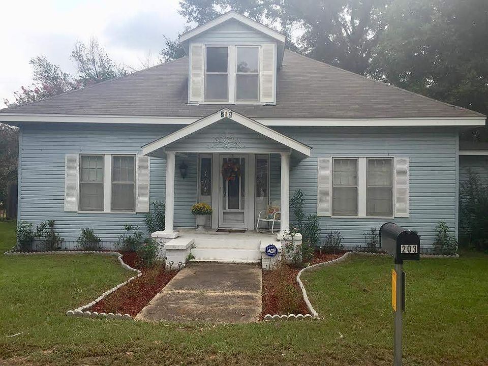 1st image of 203 S Arkansas Ave