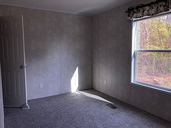 2nd image of 455 N Amy Dr