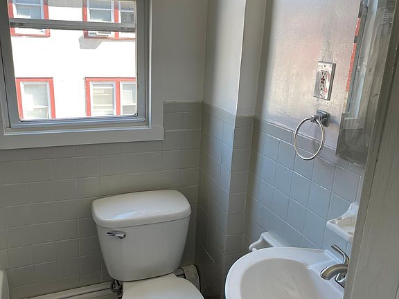 5th image of 74 Burhans Ave APT 2