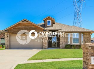 9604 Wessex Dr, Yukon, OK 73099