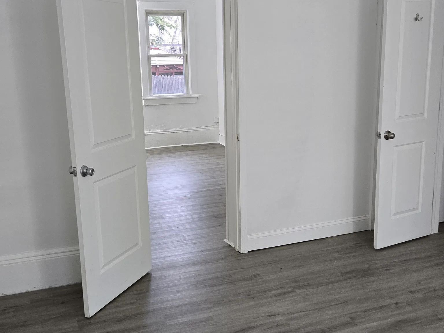 1 bed, $2,050 — Photo 4