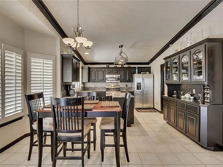 1209 Wind Ridge Dr — Photo 20