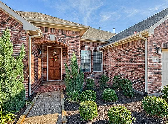 2nd image of 2528 Navasota Dr