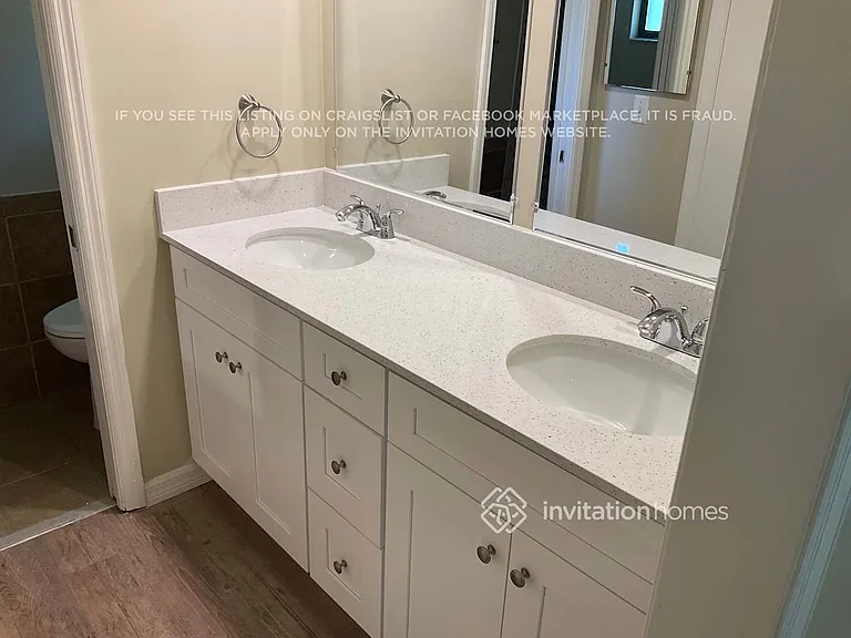 1504 Perez St — Photo 13