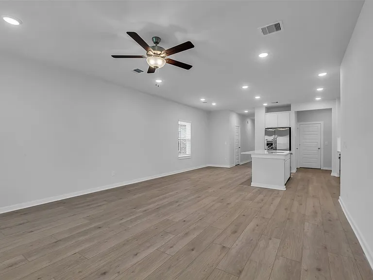 8442 Sweet Cherry Ln — Photo 12