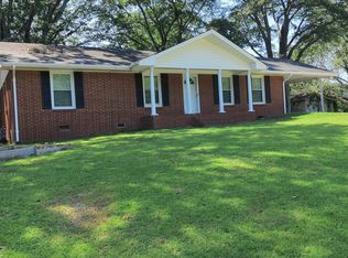 2505 Ashworth Lake Rd, Snellville, GA 30078