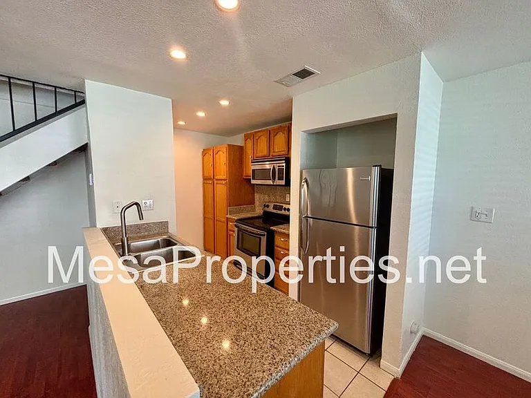 2365 Pepper St — Photo 6