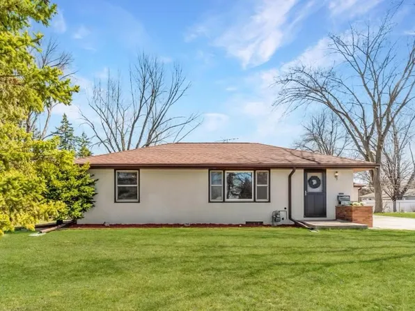 9631 Clinton Ave S, Bloomington, MN 55420