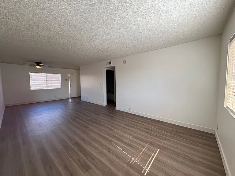 Three Gardens, 14133 Sylvan St. — Photo 12