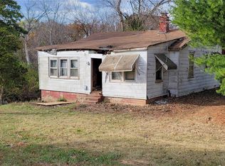 11 Pony Bird Ln, Festus, MO 63028