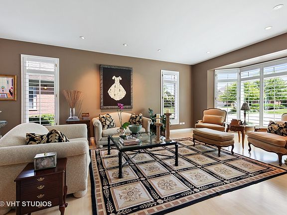 3rd image of 2584 Chedworth Ct