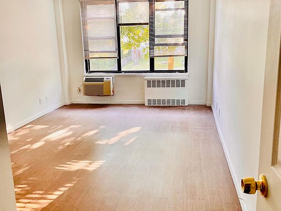 3rd image of 44 Davis Ave #2C